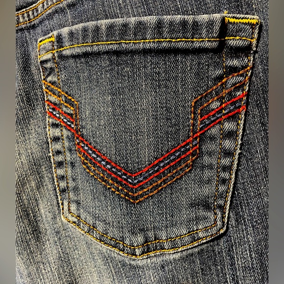 Lucky Brand Women’s Denim Ruby Sundown in Ol Captain wash size 10/30 - Picture 3 of 7